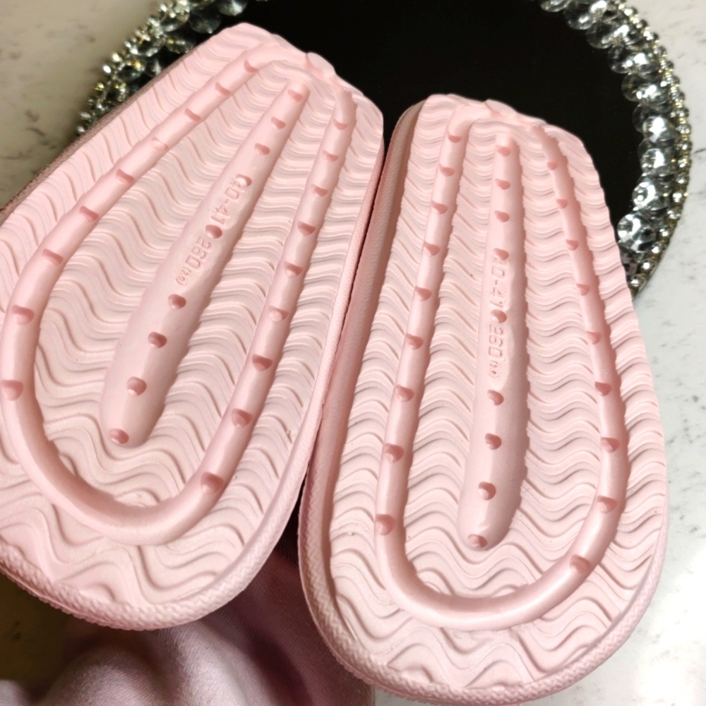Pink Evil eye Rhinestone slides - Picture 7 of 7